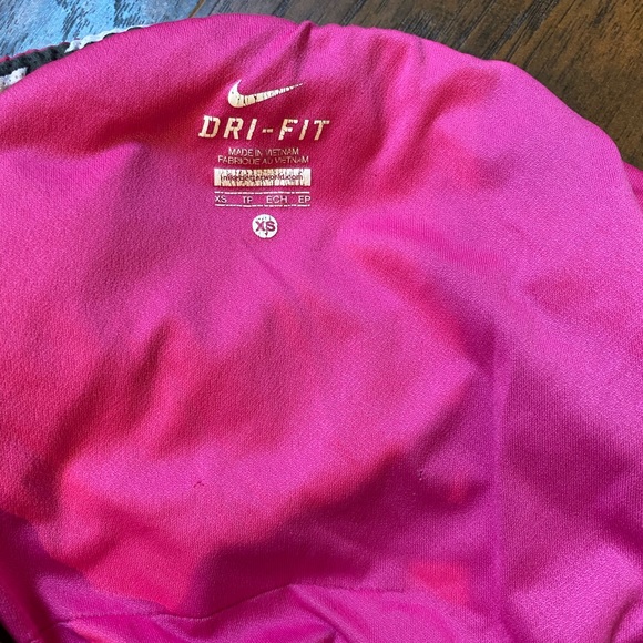 Nike Shorts Pink, White Size XS - Picture 3 of 7